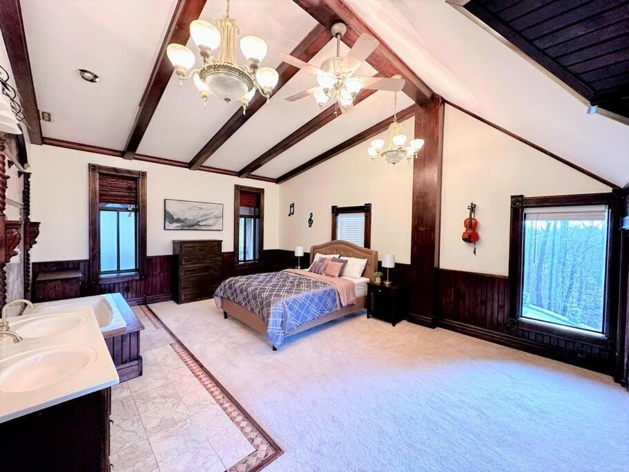 5 Bedroom Estate Near Casino And Downtown Bristol Exterior foto